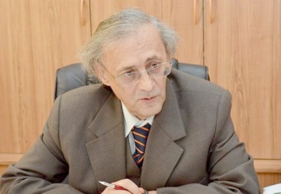 Medicii ameninţă că vor demisiona în toamnă, dacă nu li se majorează salariile